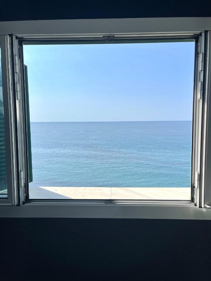 Borgo Prino Apartment อิมเปรีอา ภายนอก รูปภาพ